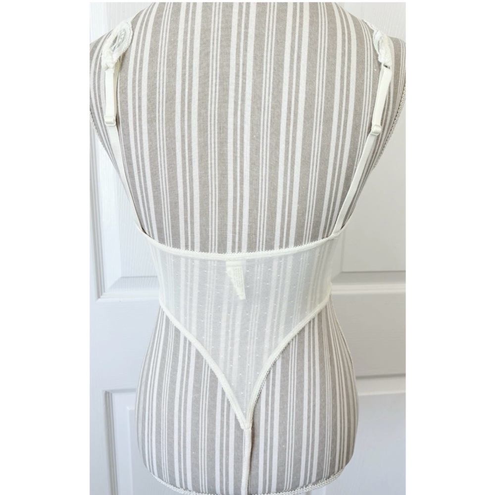 Victorias Secret Gold Label Cream Stretch Lace Teddy High Rio Cut Thong MED - Picture 5 of 6